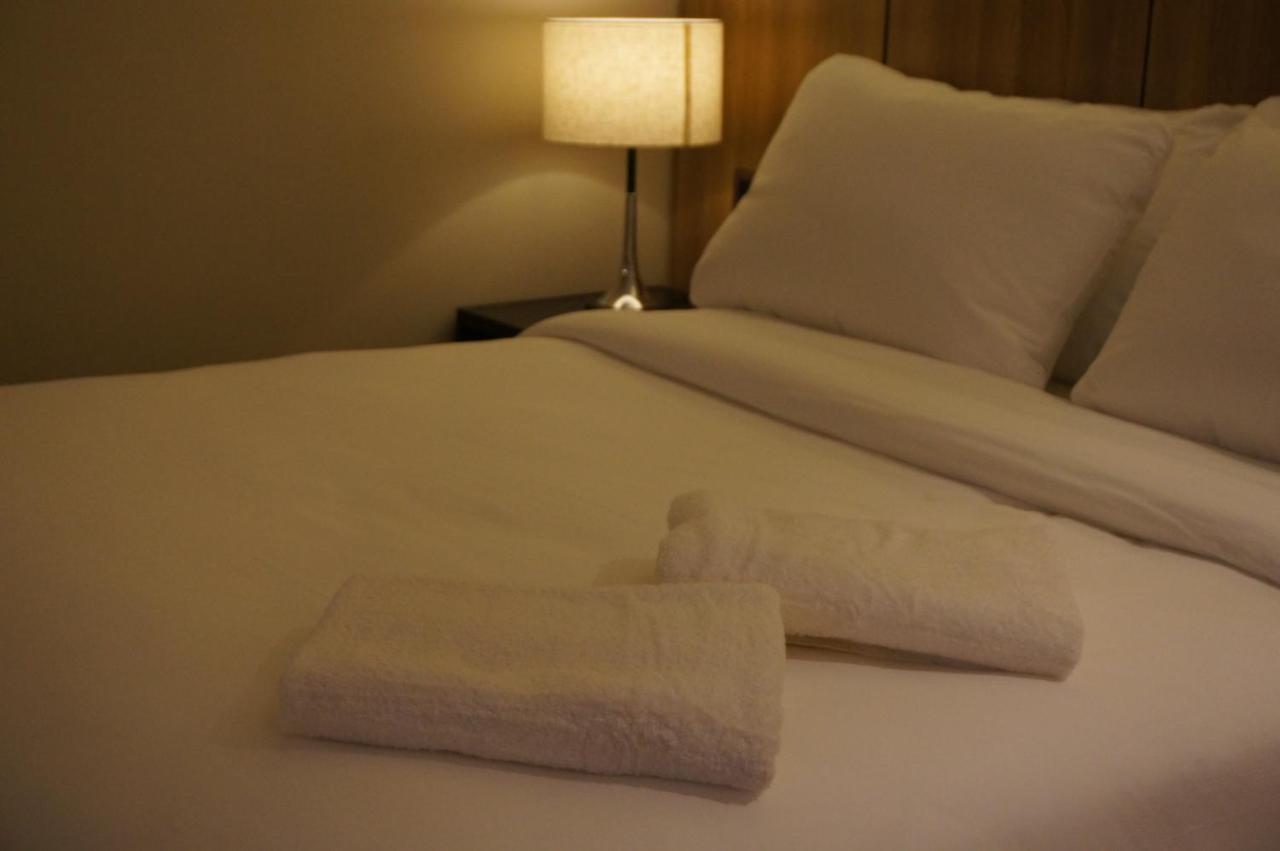 The Maximilian Hotel Cauayan City  外观 照片