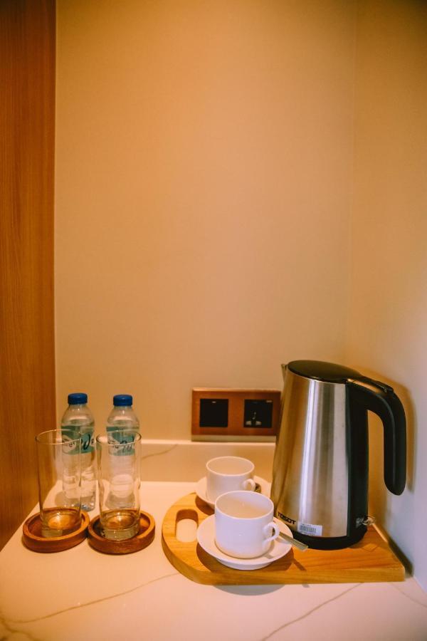 The Maximilian Hotel Cauayan City  外观 照片
