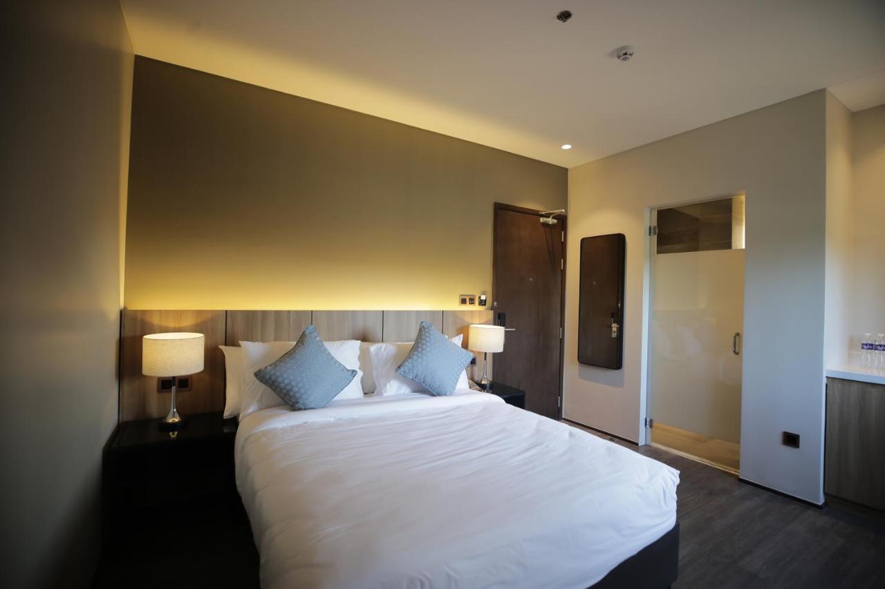 The Maximilian Hotel Cauayan City  外观 照片